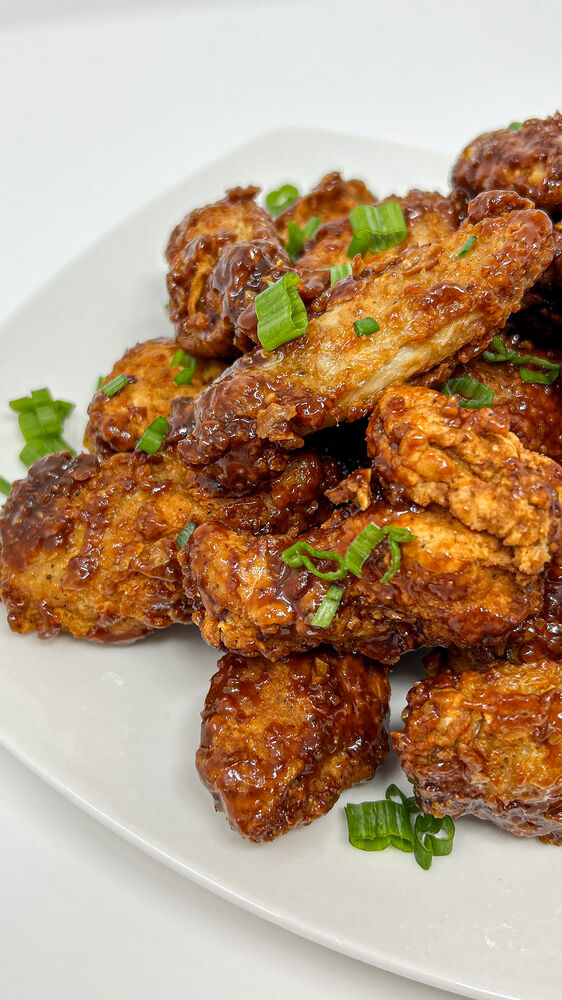 Honey-Garlic Deep Fried Buffalo Wings by hecooksco | Quick & Easy ...