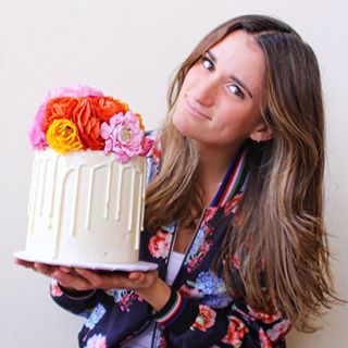 Following Users By Daniflowers On The Feedfeed Una técnica super fácil y sencilla que le dará un toque hermoso a tu pastel. feedfeed